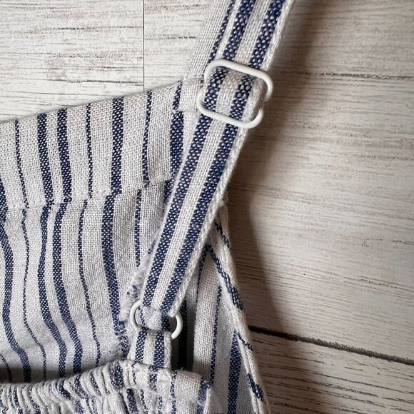 Old Navy Jumpsuit Womens SZ Small Blue & White Linen Blend Pockets Buttons Beach - Picture 11 of 15